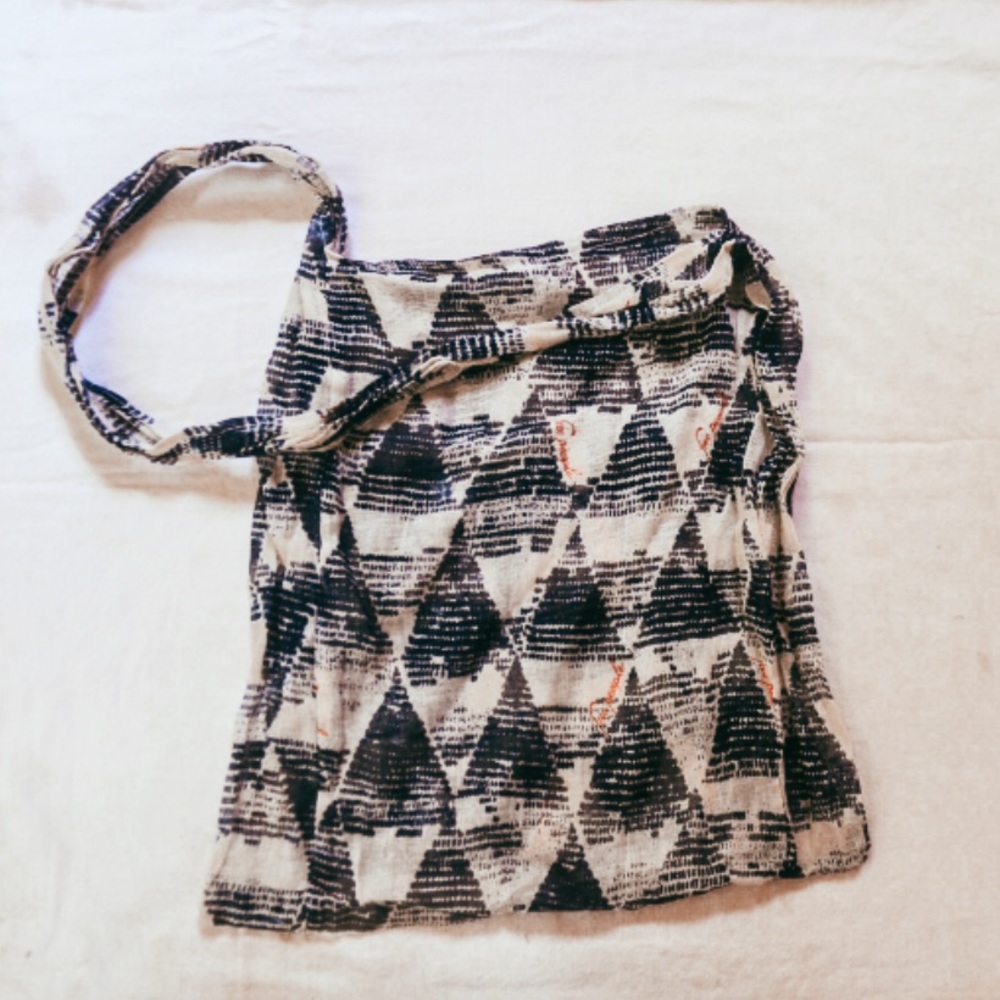 🦋 FREE PEOPLE Summer Beach Light Weight Hand Bag